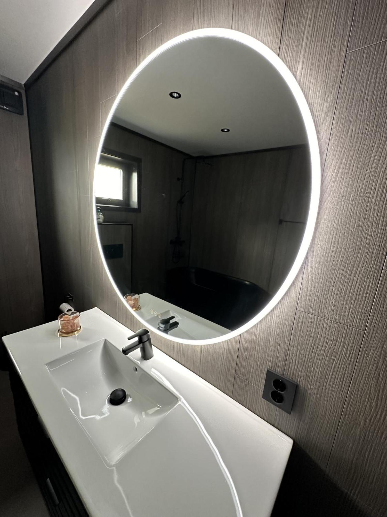 Сasa de vacaciones Luxury With Sauna Lyngværet